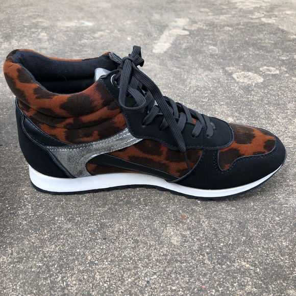 NIB Bamboo leopard print high tops sz.7 - Picture 3 of 7